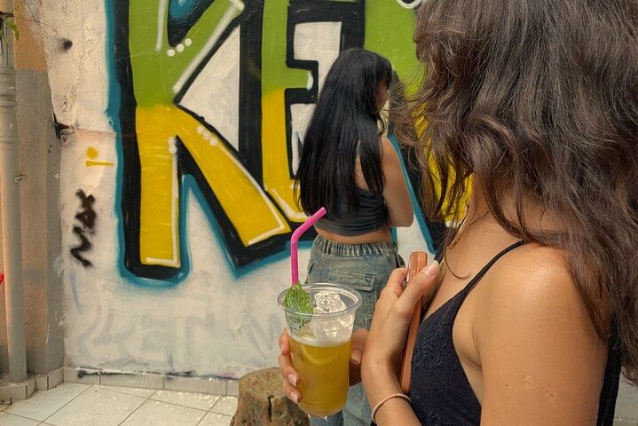 Do Graffiti and Drink Cocktails - Sip and Spray with Locals