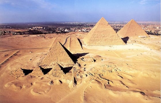 Pyramids Full Day Guided Tour & Lunch by Bus from Sharm El Sheikh