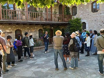 2-Day Tour to Delphi & Meteora with Guide and Tickets From Athens