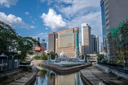 Kuala Lumpur City Tour with Batu Caves and 21 Attractions (Meet at Location)