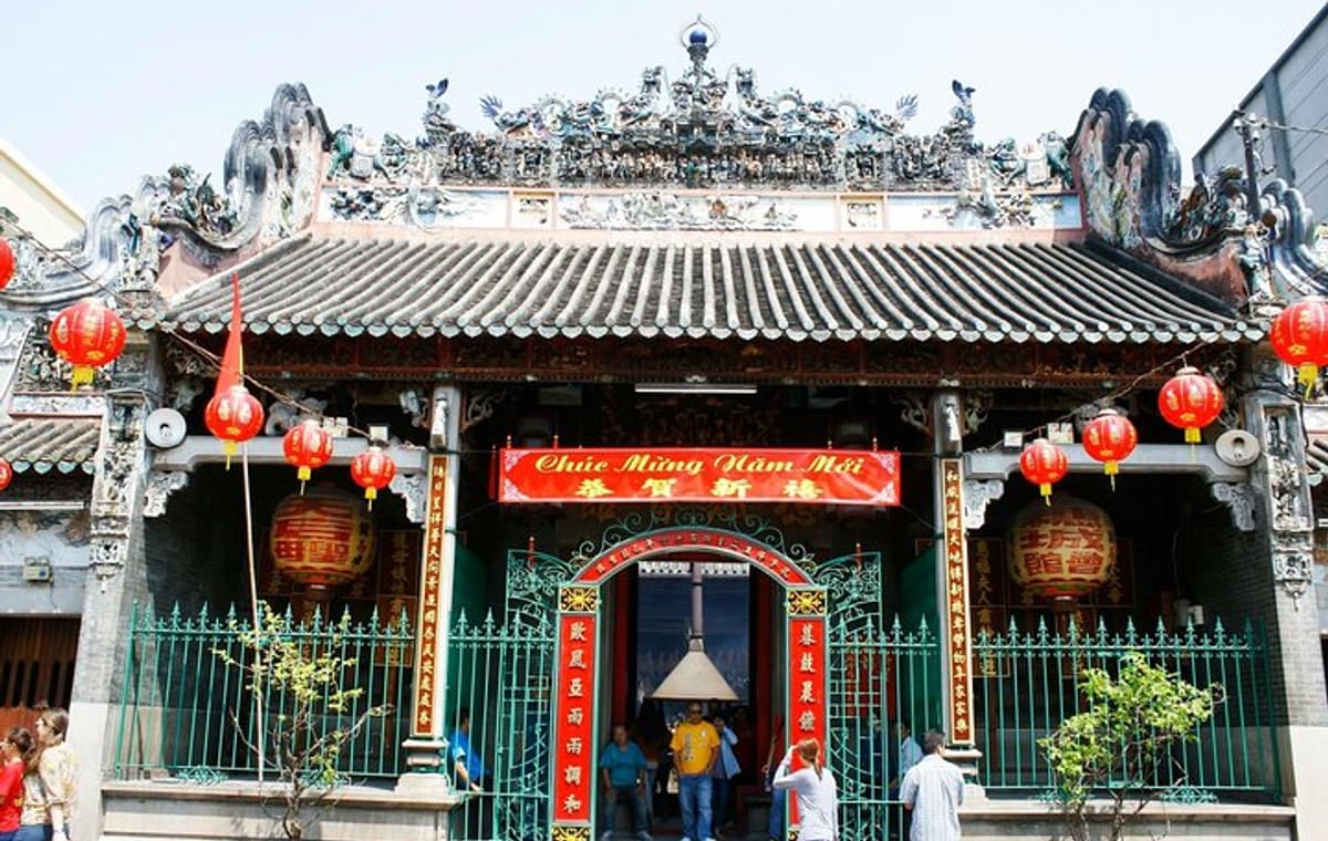 Half-day Cyclo Journey Through Chinatown