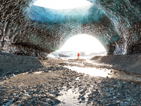 Treasure Iceland - Ice Cave Discovery