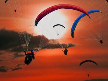 Tandem Paragliding Experience Over Alanya's Coastline