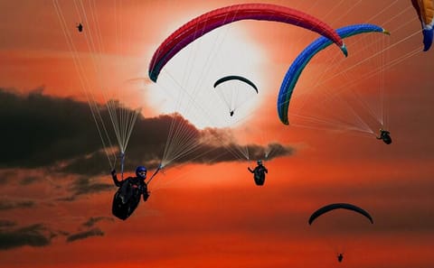 Tandem Paragliding Experience Over Alanya's Coastline