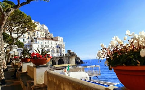 Sorrento and Amalfi Coast Day Tour from Naples