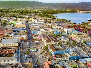 Cultural Sightseeing and Souvenir Shopping in Montego Bay