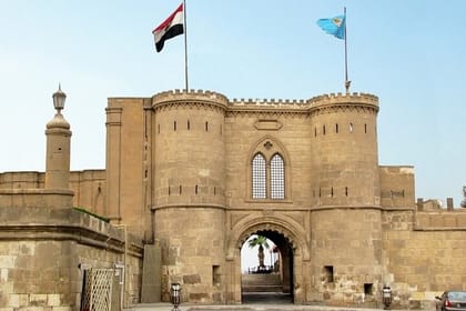 Alexandria Day Tour from Cairo with Library, Catacombs & Citadel