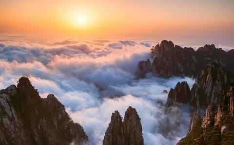 Private 2-Day Huangshan Tour from Shanghai with Hotel Stay