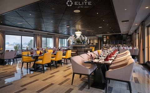 Elite of The Seas – Unique Luxury 3 Days Cruise in Halong & Lan Ha Bay