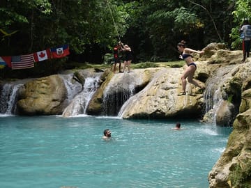 Blue Hole & Secret Falls