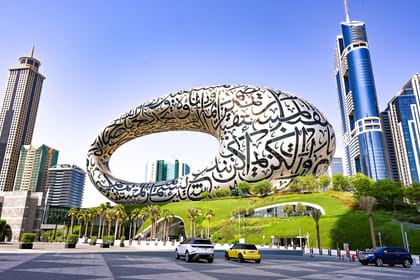 Private Dubai city tour with Museum of the Future tour