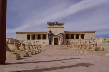 3-Day Camel Trek and Desert Camp Tour from Marrakech