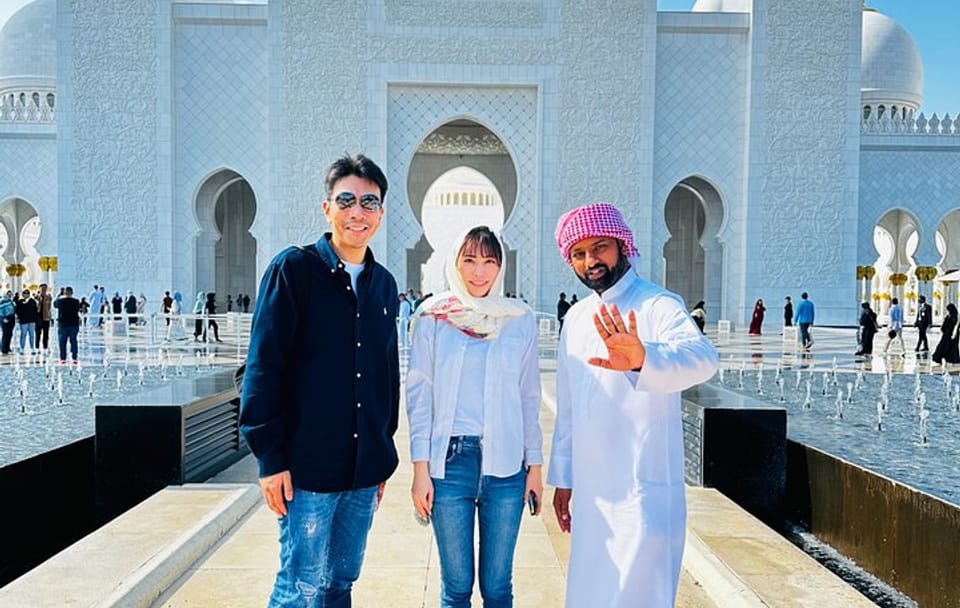Abu Dhabi Layover Sightseeing Tour with Key Landmarks