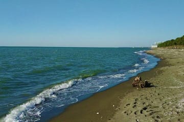 Four-Day Bus Tour of Batumi and Borjomi in Adjara, Georgia