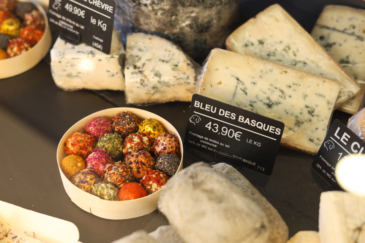 Tastes Around the Tower: Gourmet Tour of Paris' 7th District 5