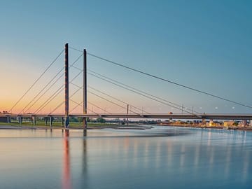 Private Guided Walking Tour of Düsseldorf's Historic Altstadt