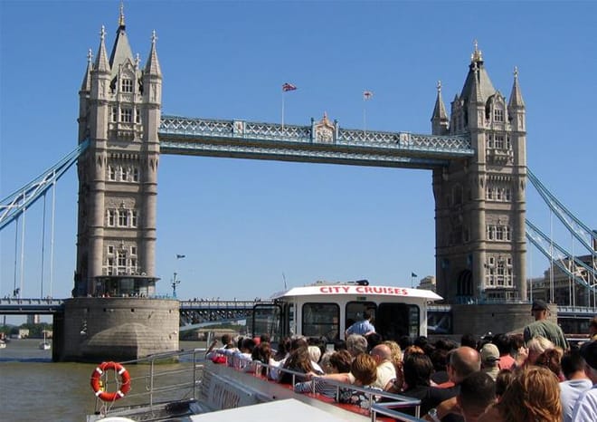 Lunch Cruise on the River Thames