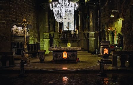 Kraków City Break with Sightseeing Bus Tour for 4 Days