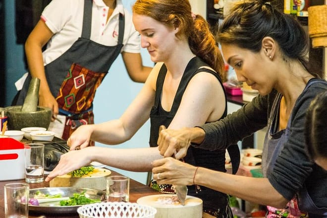 Pink Chili - Thai Cooking Class and Market Tour in Bangkok 8
