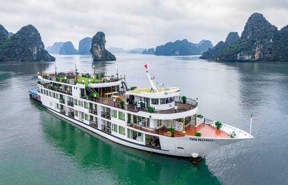 Halong Bay 2Day/1 Night – LUXURY OVERNIGHT CRUISE – Balcony Cabin