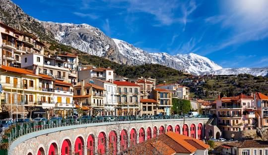 Transfers from Arachova to Athens Airport