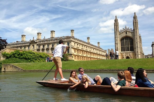 Oxford and Cambridge Guided Day Tour from London