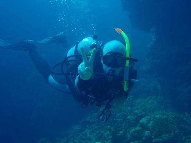 Scuba diving photo 4