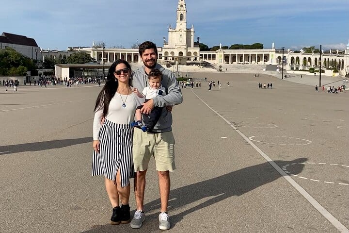 Porto to Lisbon with stops Aveiro-Fátima-Coimbra-Tomar-Nazaré-Óbidos