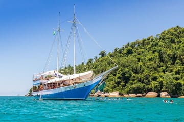 Schooner Tour of Paraty Islands with Swimming and Snorkeling