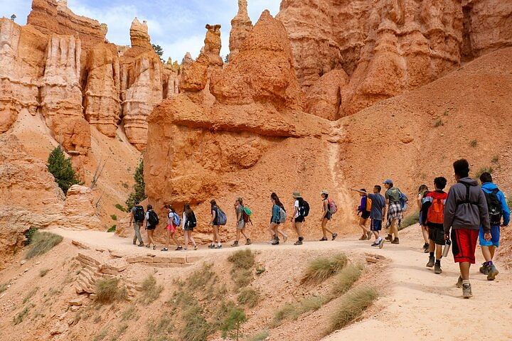 Small Group Bryce Canyon Tour from Las Vegas: Scenic Lookouts & Hiking