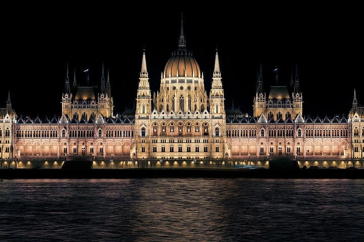 Private Budapest Day Trip from Vienna 5