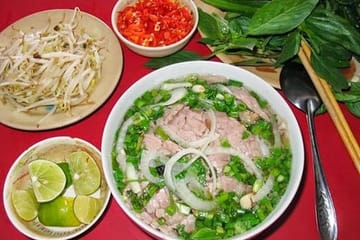 Hanoi Street Food Walking Tour: Group or Private Options