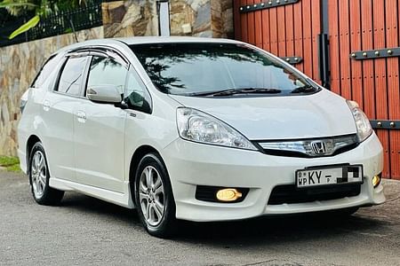 Private Airport Taxi Transfer from Colombo to Ahungalla Beach Resort
