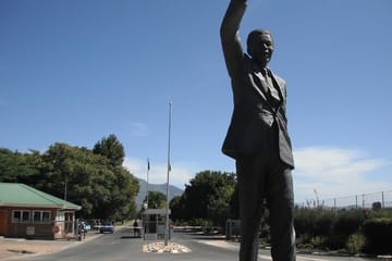 Full Day Winelands Tour With Wine Tasting from Cape Town