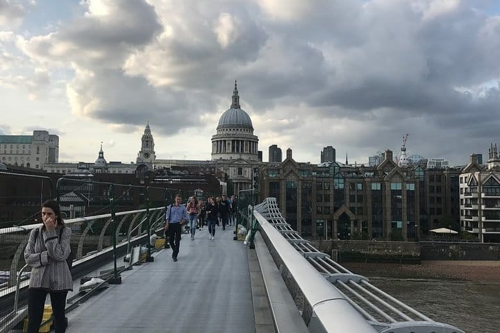 Harry Potter's 8-Day Private English Course and London Tour 10