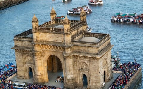 Cultural Tour of Badami, Belur, and Bengaluru in South India