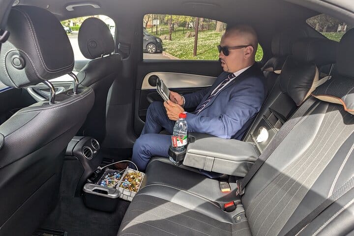 Airport transfer Beauvais Paris Private driver  5