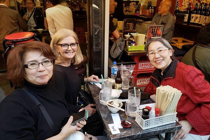 Asakusa: Culture exploring bar visits after history tour