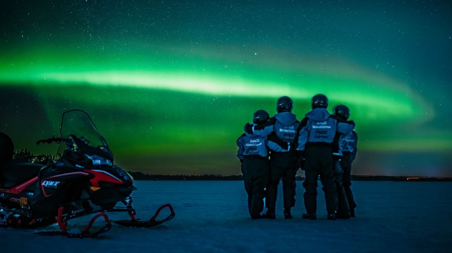 Northern Light safari, snowmobile safari, tour, aurora borealis, Pure Lapland, Rovaniemi Lapland