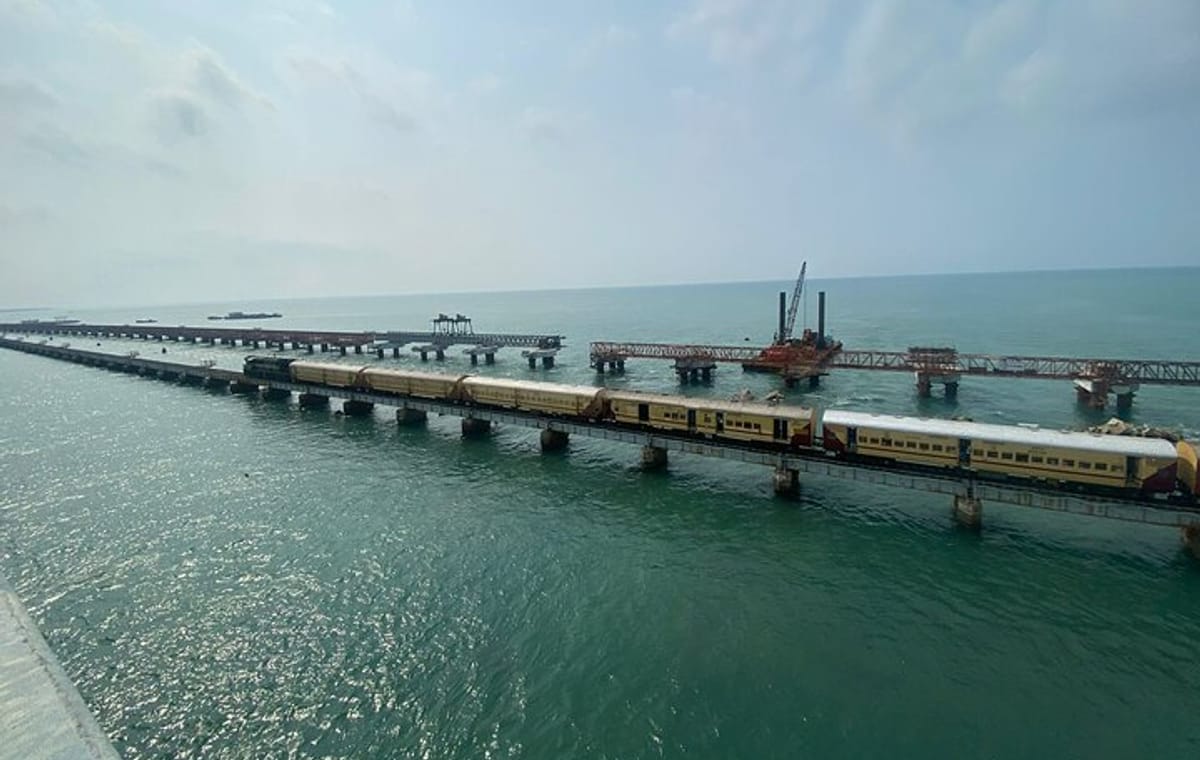Temple of Tamilnadu & Nature, Backwater of Kerala