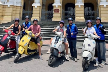 Hanoi Motorcycle City Tour with Local Guide and Vespa Ride