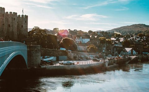 North Wales Day Tour from Liverpool with Conwy Castle Visit