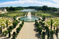 Versailles, Eiffel Summit, Cruise, Wine Tasting with Hotel Pickup 2