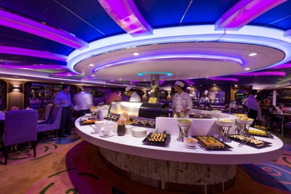 Wonderful Pearl Cruise Dinner & Live Music on the River