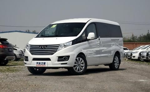 Round way Chengdu train station / airport pickup and drop off car service