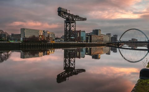 Glasgow City Tour: 10 Hours of Culture and History