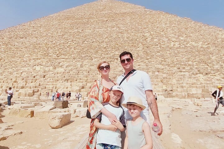 Private Tour : Giza Pyramids & Egyptian Museum & Khan Elkhalili