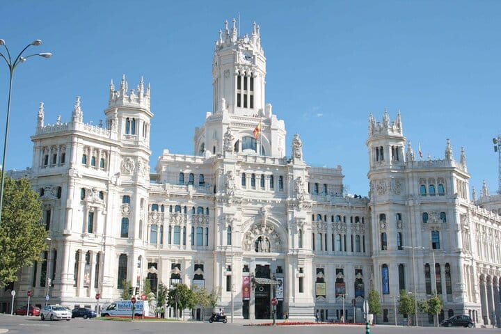 Two Hours Quick Madrid Private Tour with Hotel Pick up 6