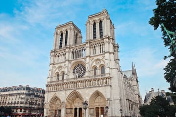 Paris to Nice 6-Day Rail Tour with City and Beach Experiences