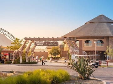 Dubai Safari Park Wildlife Adventure Tour for Families